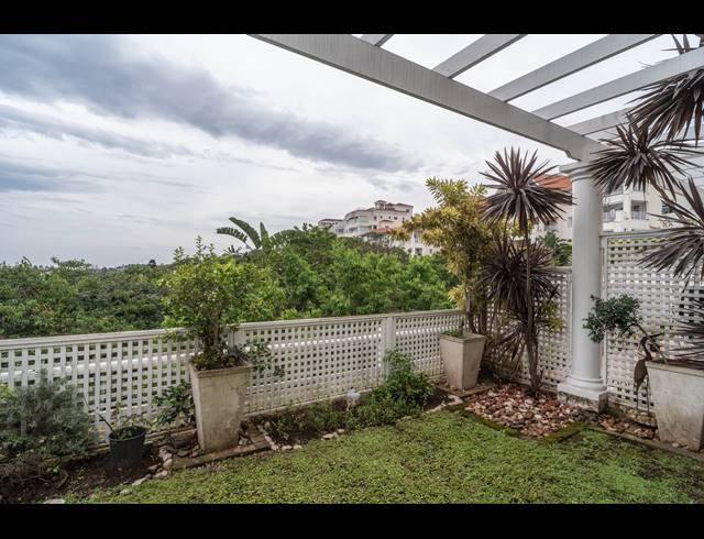 3.5 BEDROOM HOUSE FOR SALE IN LA LUCIA